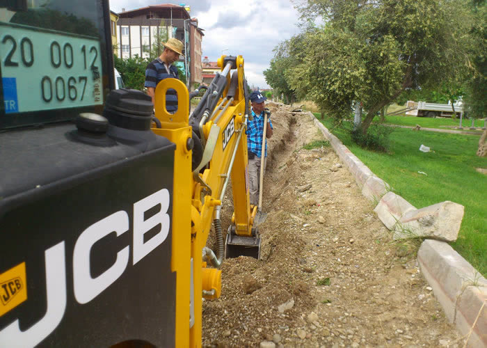 Elektrik, Su, Kanalizasyon ve Doğalgaz Kanal Kazıları 